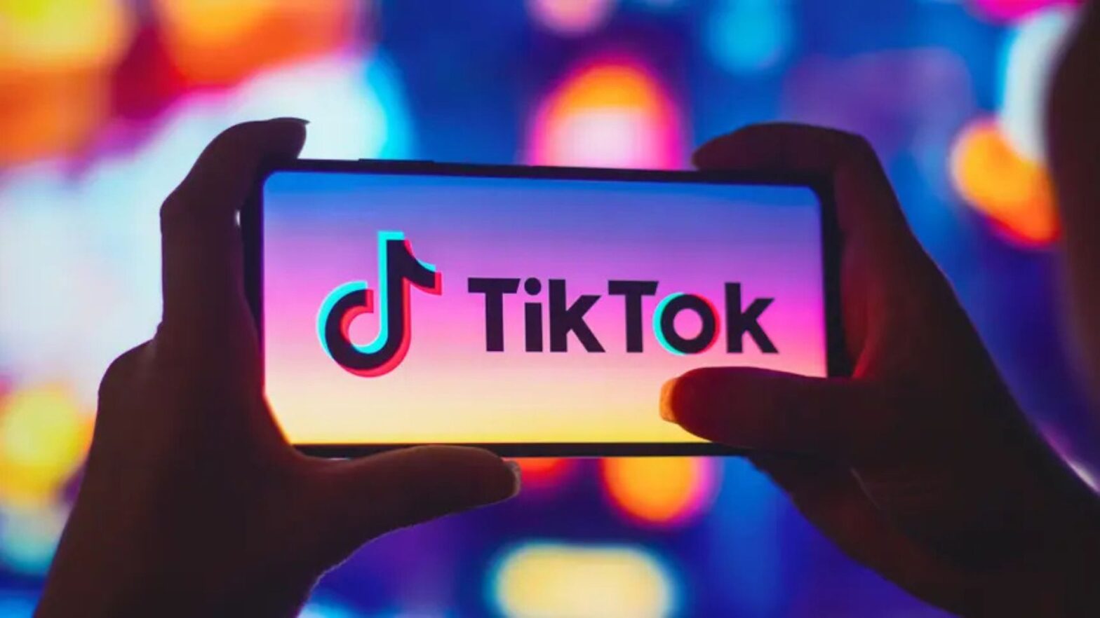 What Does Canada’s TikTok Business Shutdown Mean for Users and Creators?