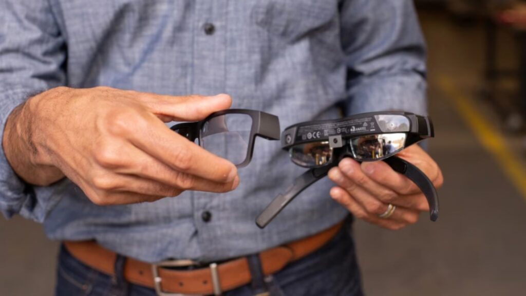 Apple Axes Project N107: How Competitors Are Capitalizing on the Gap 5 ThinkReality A3 Glasses - Apple Axes Project N107_ How Competitors Are Capitalizing on the Gap